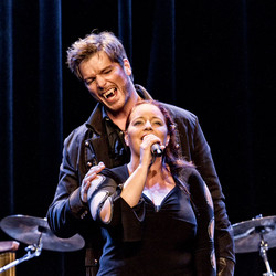Michaela Schober mit Jam Ammann beim Konzert Lampenfieber © Stephan Drewianka