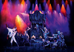 Szene Musical Tanz der Vampire Cast Oberhausen © Stage Entertainment