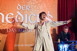 Friedrich Rau im Musical Der Medicus in Fulda © Spotlight Musicals